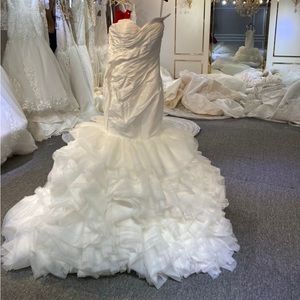 Ivory Wedding Dress